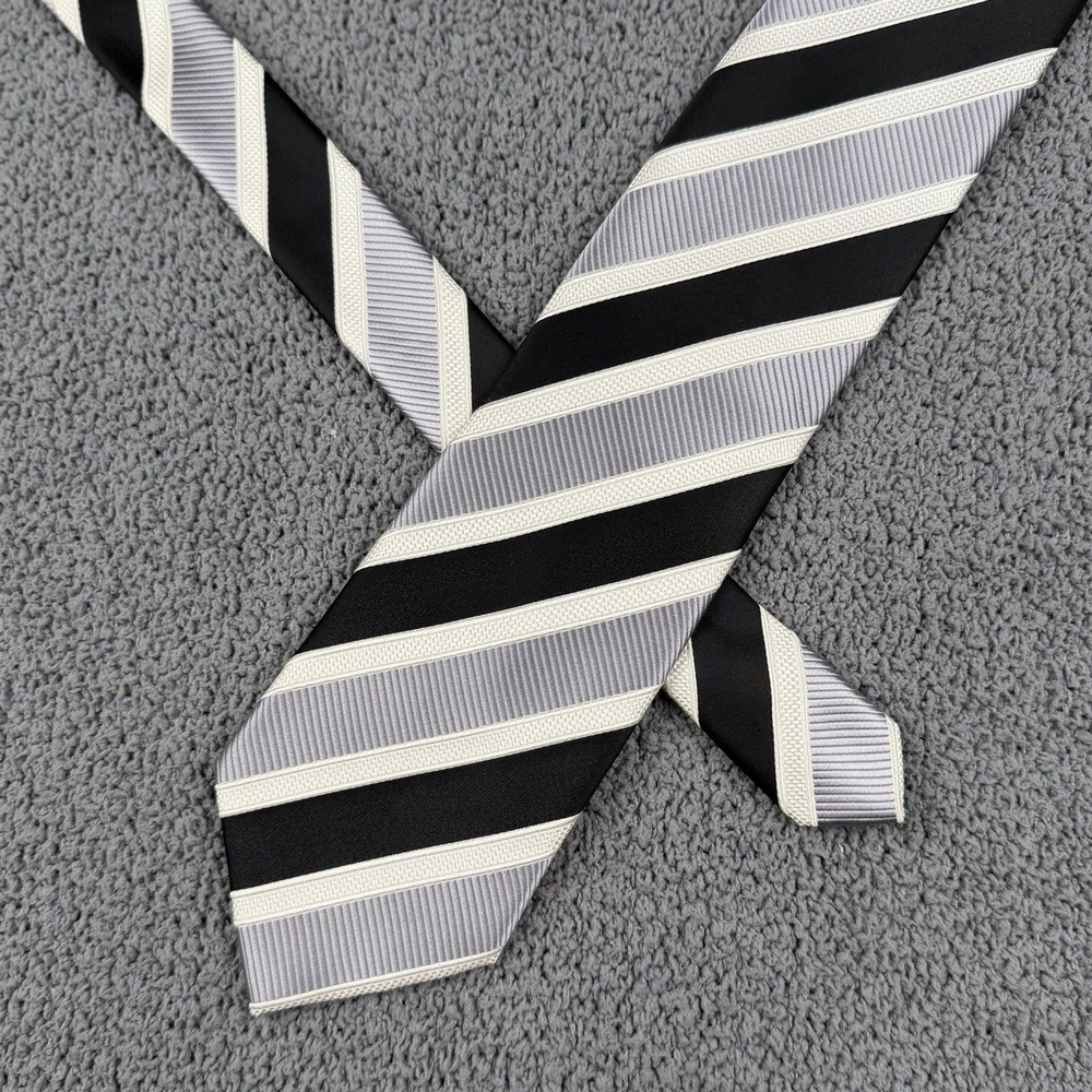 Donald J Trump Signature Collection Tie Mens Gray Black White Repp 100% Silk